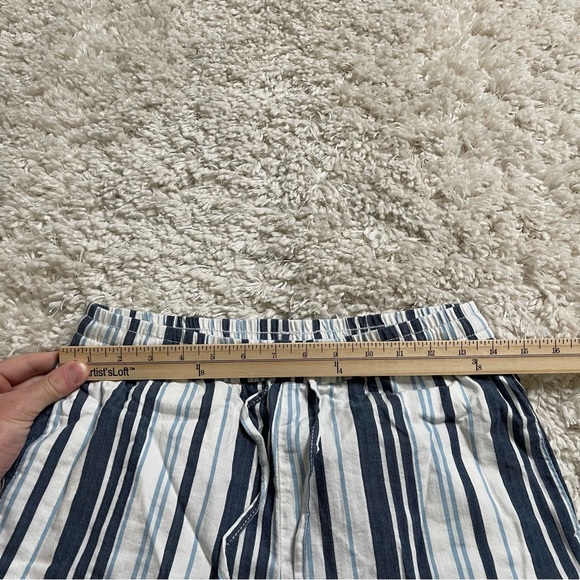 Divided From H&M Shorts Women’s 4 Tie Waist Striped Casual - Picture 14 of 14